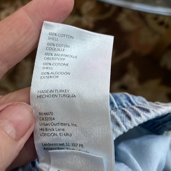 WE THE FREE size S elastic waist, rope tie bleach washed jeans EUC Free … - Picture 4 of 8